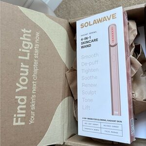 Solawave Red Light Wand Rose Gold